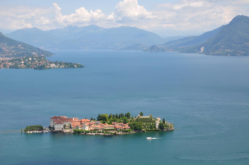 Hotel Elvezia Lake Maggiore Экстерьер фото