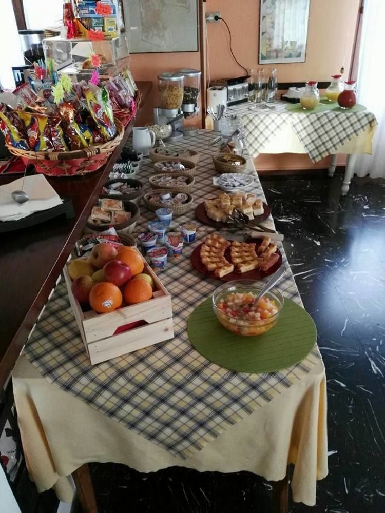Hotel Elvezia Lake Maggiore Экстерьер фото
